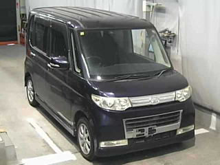 DAIHATSU TANTO 2008