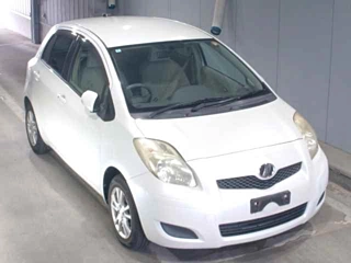 TOYOTA VITZ 2008