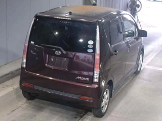 DAIHATSU MOVE 2010