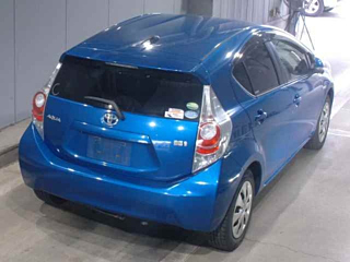 TOYOTA AQUA 2014