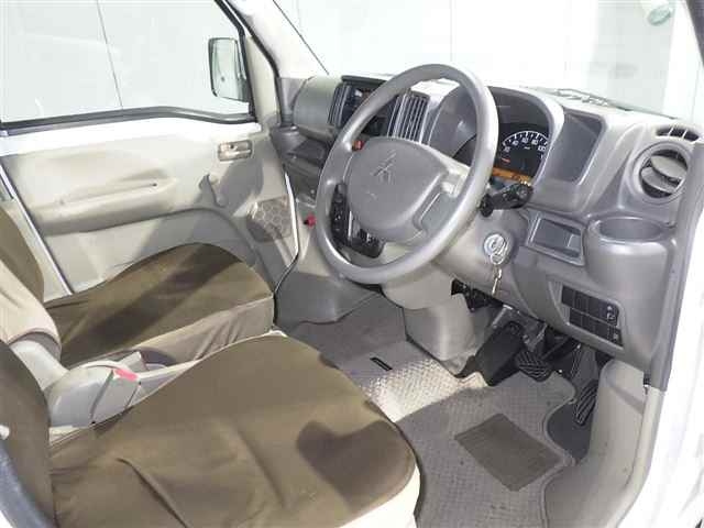 MITSUBISHI MINICAB VAN 2017