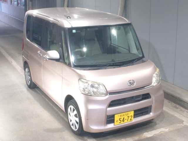 DAIHATSU TANTO 2013