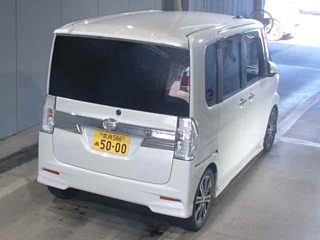 DAIHATSU TANTO 2014