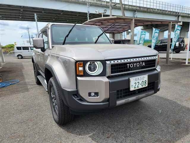 TOYOTA LAND CRUISER 2024