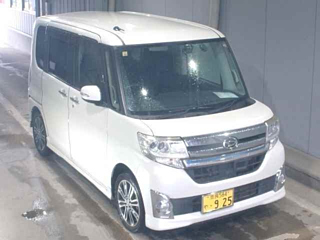 DAIHATSU TANTO 2014
