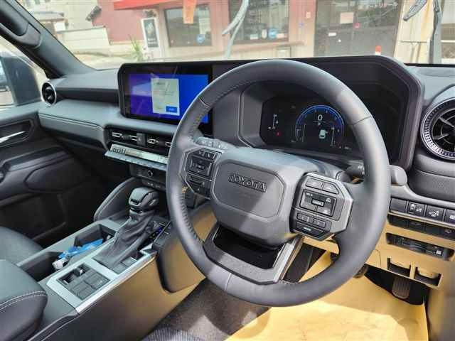 TOYOTA LAND CRUISER 2024