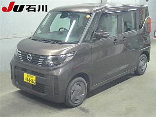 NISSAN ROOX 2025