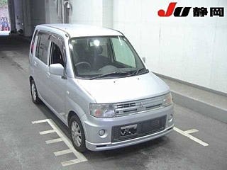 MITSUBISHI TOPPO 2008