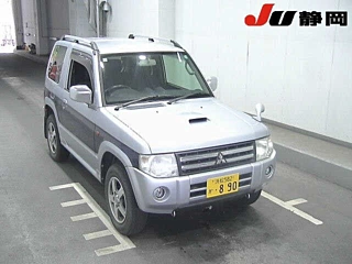 MITSUBISHI PAJERO MINI 2011