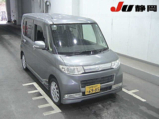 DAIHATSU TANTO 2009