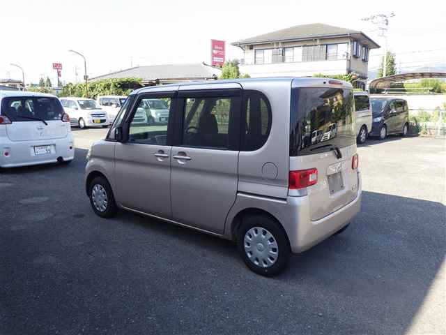 DAIHATSU TANTO 2009