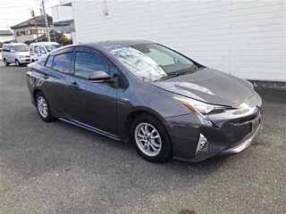 TOYOTA PRIUS 2016