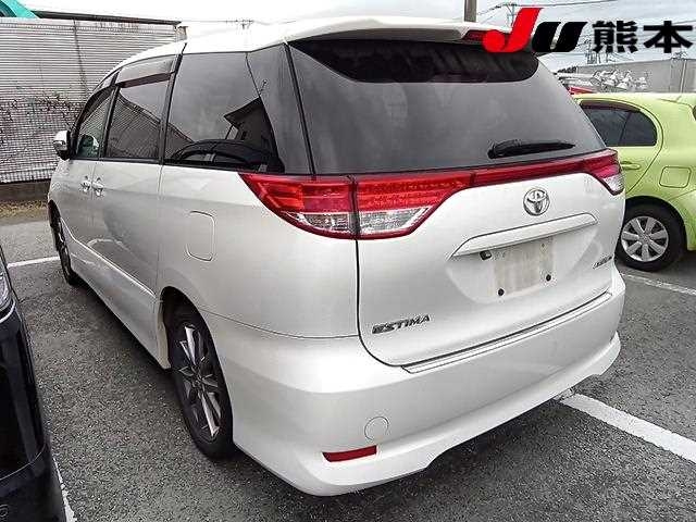 TOYOTA ESTIMA 2009