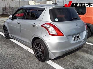 SUZUKI SWIFT 2011