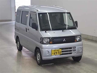 MITSUBISHI MINICAB VAN 2010