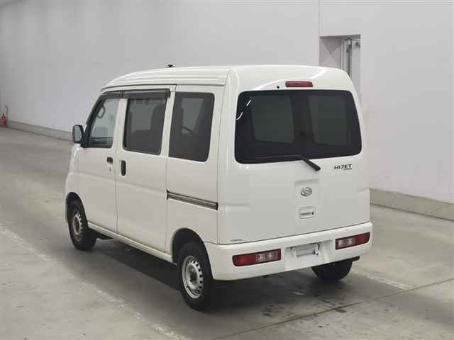 DAIHATSU HIJET VAN 2015