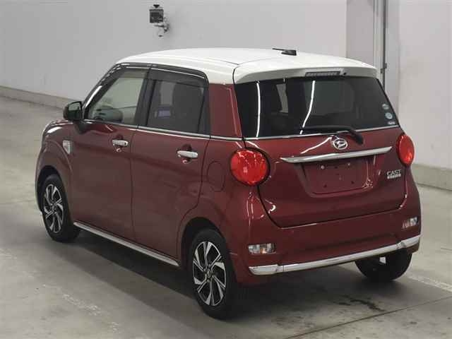 DAIHATSU CAST 2015