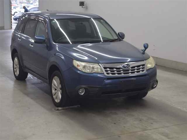 SUBARU FORESTER 2012