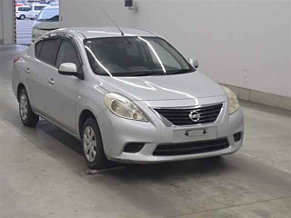 NISSAN LATIO 2013