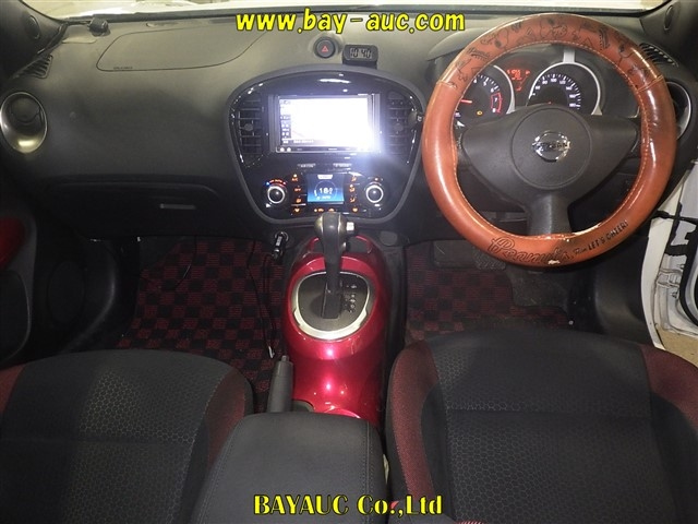 NISSAN JUKE 2013
