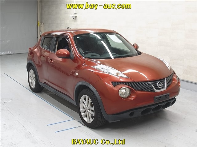 NISSAN JUKE 2010