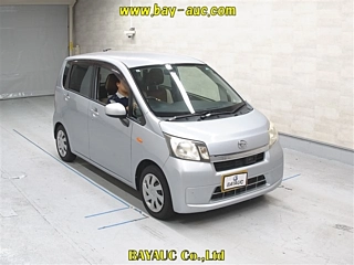 DAIHATSU MOVE 2013