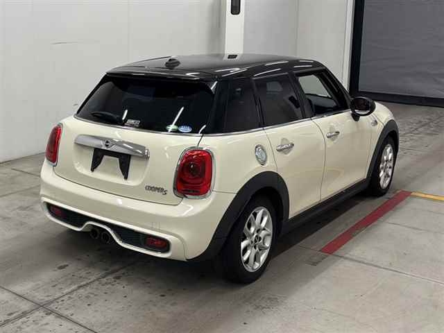 BMW MINI 2014