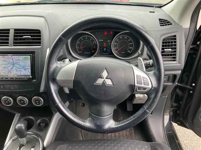 MITSUBISHI RVR 2011