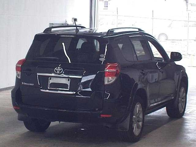 TOYOTA VANGUARD 2010