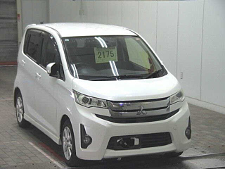 MITSUBISHI EK CUSTOM 2013
