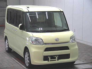 DAIHATSU TANTO 2015