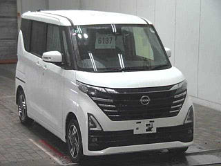 NISSAN ROOX 2023