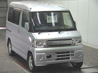 MITSUBISHI TOWNBOX 2011