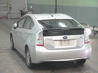 TOYOTA PRIUS 2010