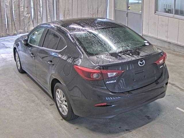 MAZDA AXELA 2018