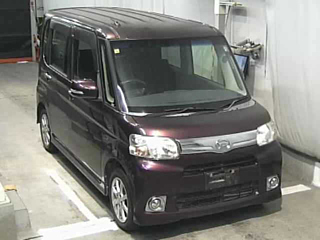 DAIHATSU TANTO 2012