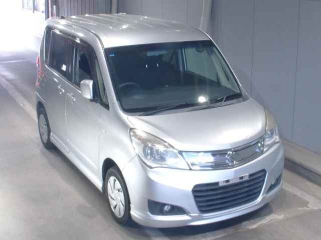 SUZUKI SOLIO 2013