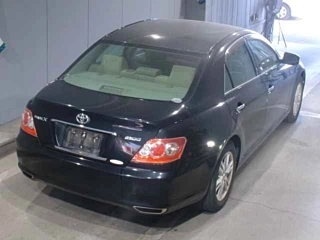 TOYOTA MARK X 2009