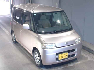 DAIHATSU TANTO 2006