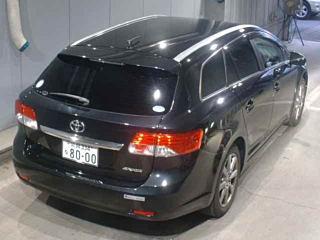 TOYOTA AVENSIS WAGON 2013