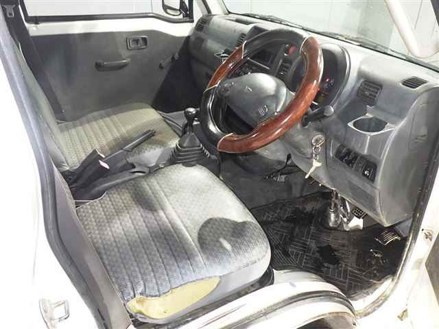 DAIHATSU HIJET TRUCK 2011