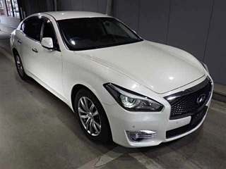 NISSAN FUGA 2015