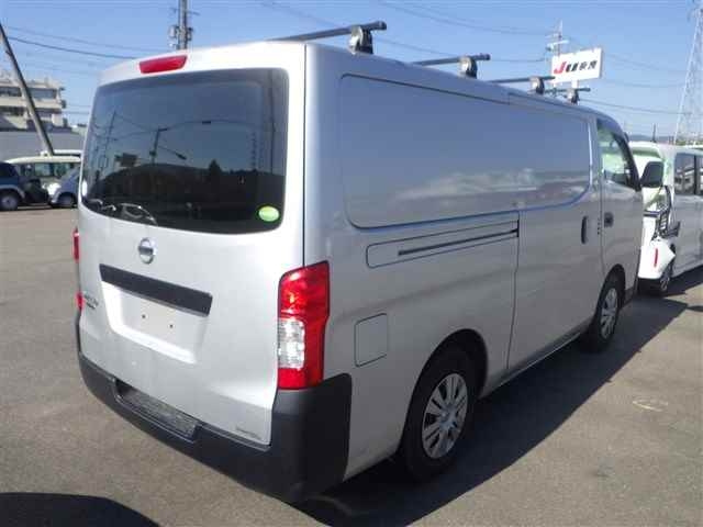 NISSAN CARAVAN VAN 2019