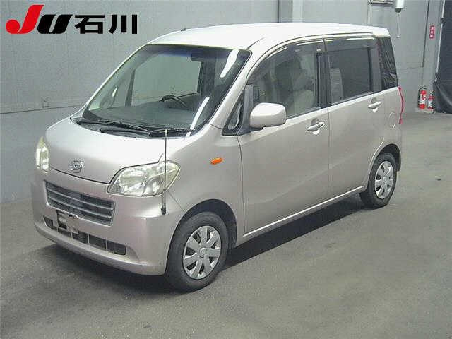 DAIHATSU TANTO EXE 2010