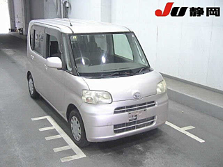 DAIHATSU TANTO 2010