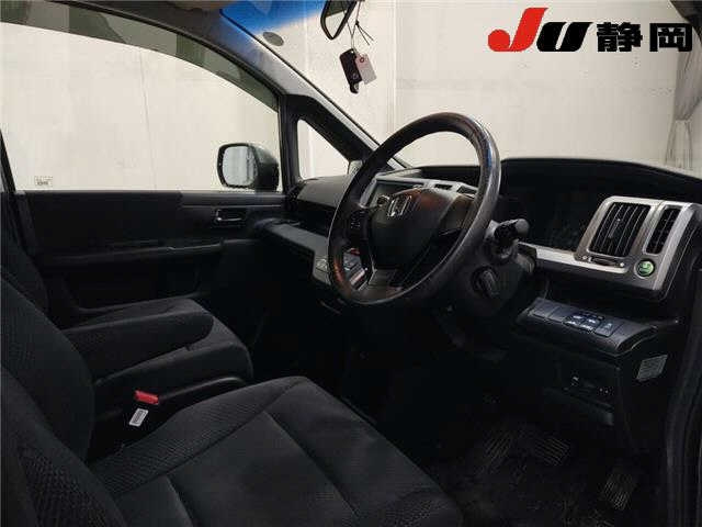 HONDA STEP WAGON 2010