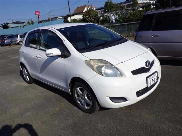 TOYOTA VITZ 2009