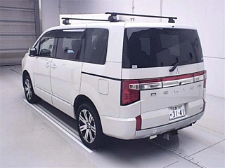 MITSUBISHI DELICA D5 2019