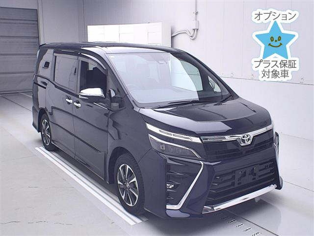 TOYOTA VOXY 2020