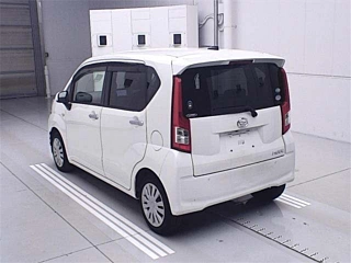 DAIHATSU MOVE 2016
